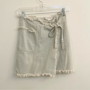 Vestique Denim Wrap Mini Skirt Size: Small